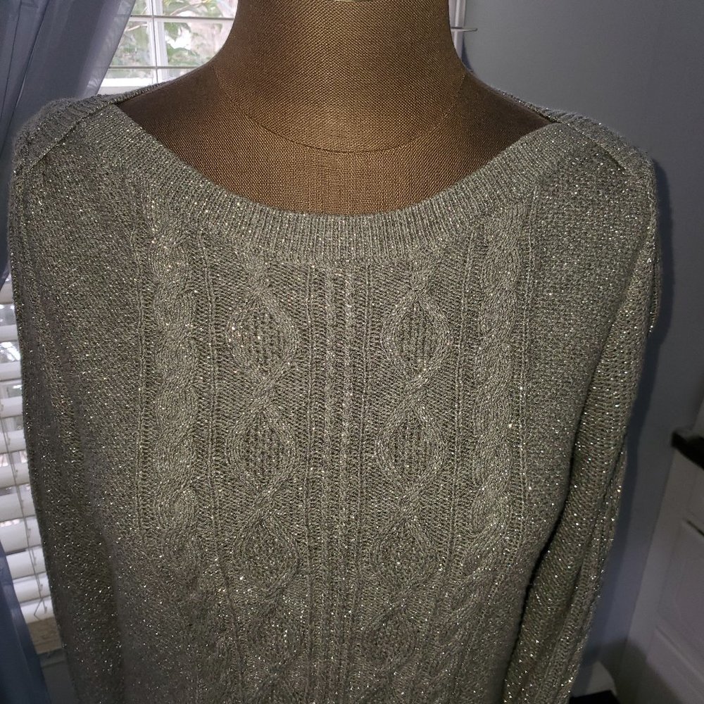 ⛄️ crown & ivy ⛄️ Gray and Silver Metallic Sweater - Picture 13 of 15